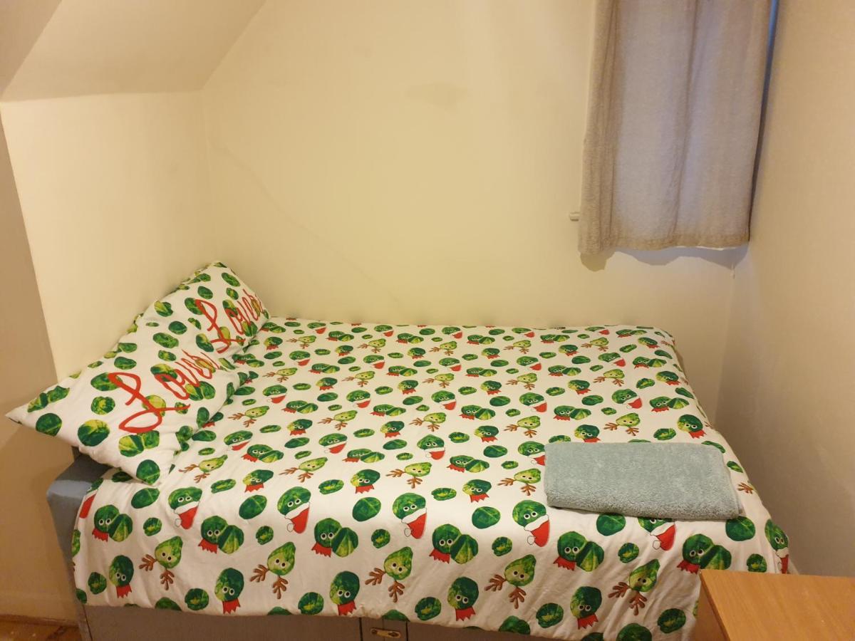 מנצ'סטר Splendid 4Bedrooms Shared Home מראה חיצוני תמונה