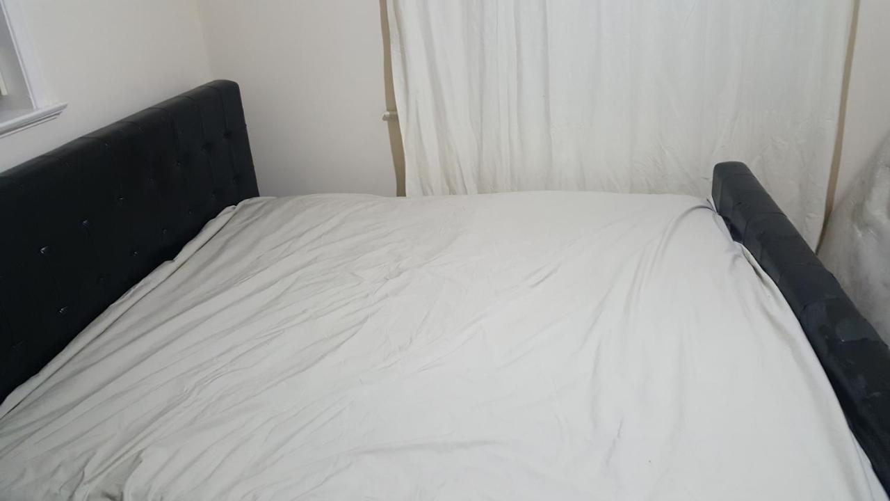 מנצ'סטר Splendid 4Bedrooms Shared Home מראה חיצוני תמונה