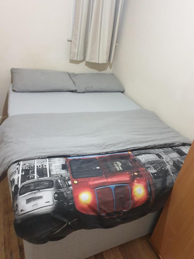 מנצ'סטר Splendid 4Bedrooms Shared Home מראה חיצוני תמונה